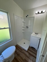 4126 Ginnett Rd in Anacortes, WA - Building Photo - Building Photo