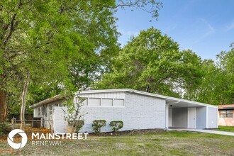 6924 Clovis Rd in Jacksonville, FL - Building Photo - Building Photo