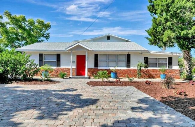 property at 101 Flagler Blvd