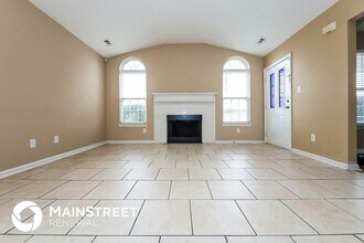11219 Knotty Pine Pl in Hampton, GA - Building Photo - Building Photo
