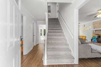 2047 Birchcreft Dr in Fayetteville, NC - Building Photo - Building Photo