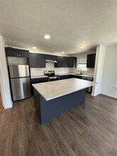 5803 Tremont St in Dallas, TX - Building Photo - Building Photo