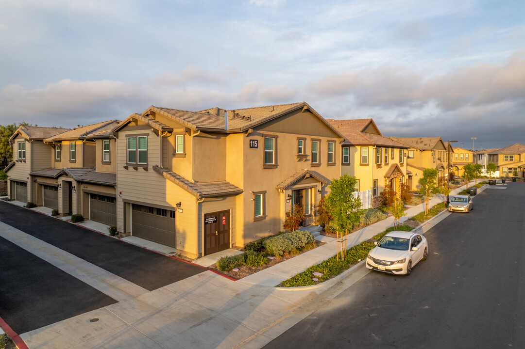 Heirloom Farms in Temecula, CA - Building Photo