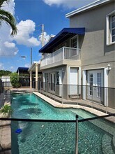 12370 SW 96th St in Miami, FL - Building Photo - Building Photo
