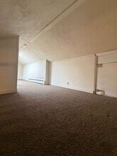 20852 Ridgemont Rd in Harper Woods, MI - Building Photo - Building Photo