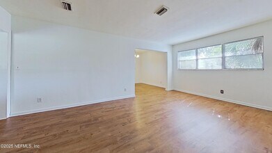 2131 Goltare Dr in Jacksonville, FL - Building Photo - Building Photo