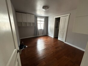 8064 37th Ave S in Seattle, WA - Building Photo - Building Photo