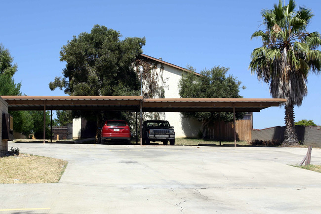 3224 Massachusetts Ave in Lemon Grove, CA - Foto de edificio - Building Photo