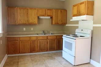 709 N Harding St in Albany, GA - Building Photo - Building Photo