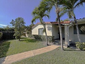 3400 S Le Jeune Rd in Miami, FL - Building Photo