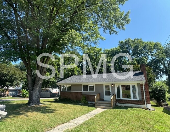 property at 1603 Alberta Dr