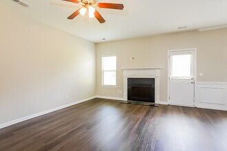 505 Lory Ln in Grovetown, GA - Building Photo - Building Photo