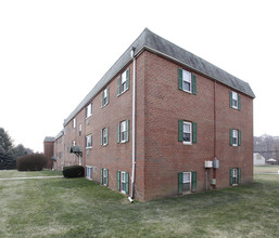 Brandywine Manor in Aston, PA - Building Photo - Building Photo