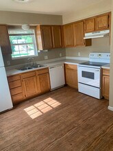 43 Chelsea Ln in Carbondale, IL - Building Photo - Building Photo