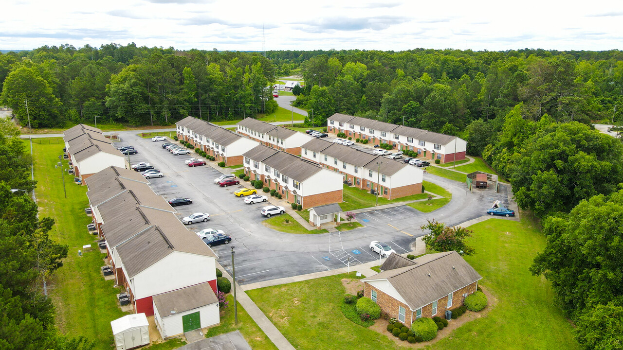 Thomson Villas Apartments in Thomson, GA - Building Photo