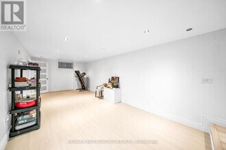 834 Sanok Dr in Pickering, ON - Building Photo - Building Photo