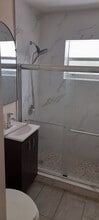 706 SW 4th Ter, Unit 4 in Dania, FL - Building Photo - Building Photo