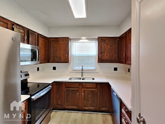 4920 Harri Ann Dr in Charlotte, NC - Building Photo - Building Photo