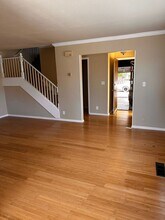 354 Northumberland Ave in Redwood City, CA - Building Photo - Building Photo