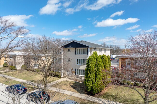 1249 Homestead Rd in La Grange Park, IL - Building Photo - Building Photo