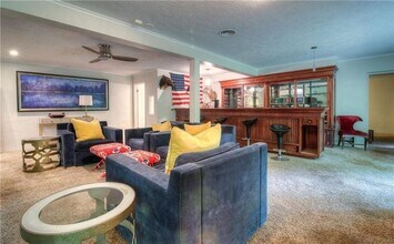 2707 Pecos St in Austin, TX - Building Photo - Building Photo