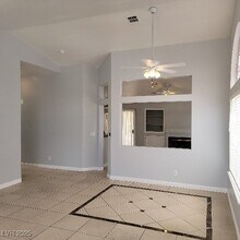 9010 McLeod Dr in Henderson, NV - Building Photo - Building Photo