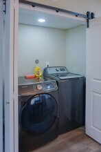 3703 Market St in Houston, TX - Building Photo - Building Photo