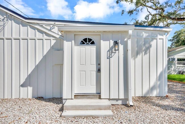 property at 1508 27th Ave N