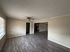 4016 32nd St in Lubbock, TX - Building Photo - Building Photo