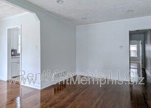 625 E Pkwy S in Memphis, TN - Building Photo - Building Photo