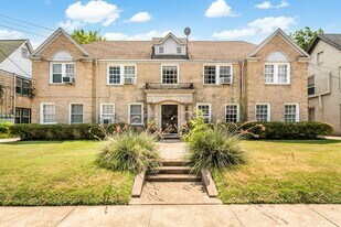 5918 La Vista Dr, Unit 3 in Dallas, TX - Building Photo