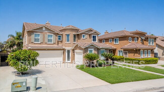 12494 Breeze Ln