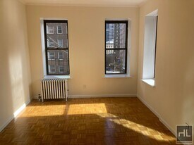 East 38th Street, Unit 5B in New York, NY - Building Photo