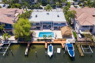 2713 NE 15th St in Fort Lauderdale, FL - Building Photo