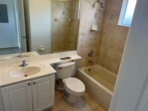 7090 NW 174th Terrace in Hialeah, FL - Building Photo - Building Photo