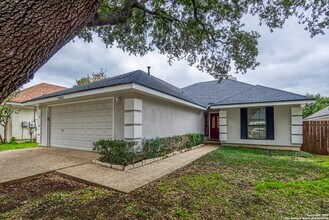 14823 River Glen N, Unit 1 Bedroom 0406 in San Antonio, TX - Building Photo - Building Photo