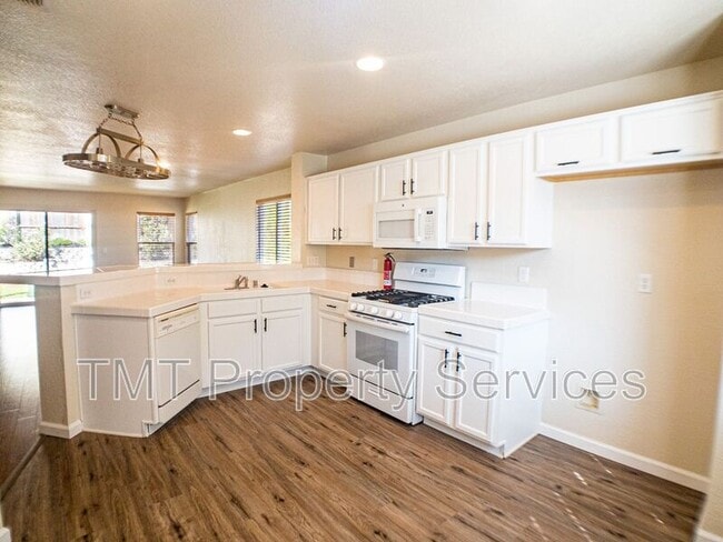 4300 Middlebury Way in Mather, CA - Building Photo - Building Photo