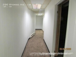 296 Wyoming Ave-Unit -1st Fl #3 in Wyoming, PA - Building Photo - Building Photo