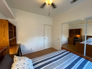 43233 Sawgrass Ln in Lancaster, CA - Building Photo - Building Photo