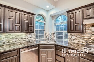 6516 Ashwood Dr in Arlington, TX - Building Photo - Building Photo