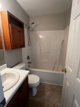 3804 Blue Grass Ct in New Bern, NC - Building Photo - Building Photo