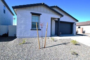 37584 N Singletree Dr in San Tan Valley, AZ - Building Photo
