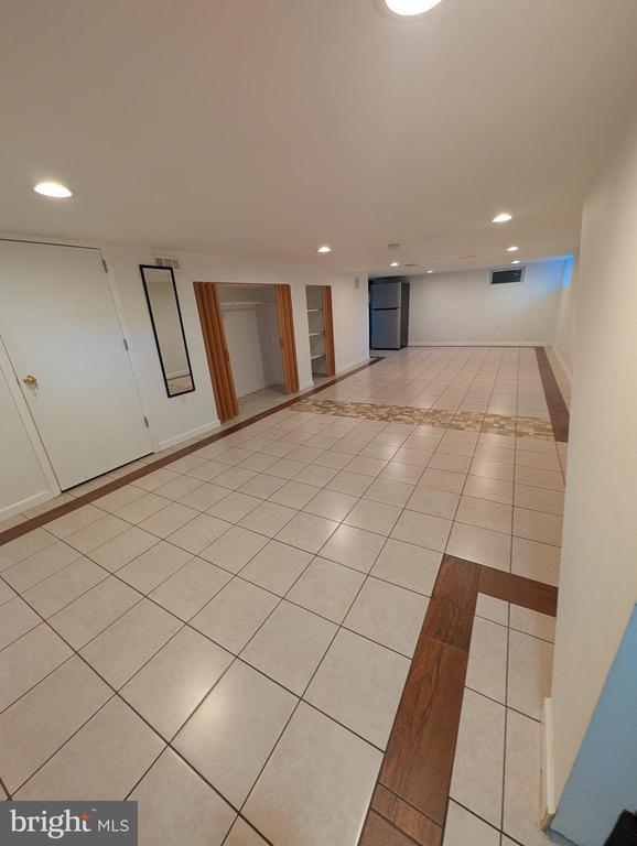 9000 Colesville Rd in Silver Spring, MD - Building Photo - Building Photo