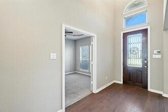 1523 Diamond Creek Ln in Kennedale, TX - Building Photo - Building Photo