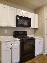 211 Cane Creek Ln in Jackson, MO - Building Photo - Building Photo