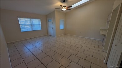 5348 W Customer Ct in Lecanto, FL - Building Photo - Building Photo
