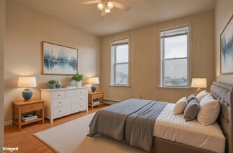 275 Webster Ave in Jersey City, NJ - Foto de edificio - Building Photo