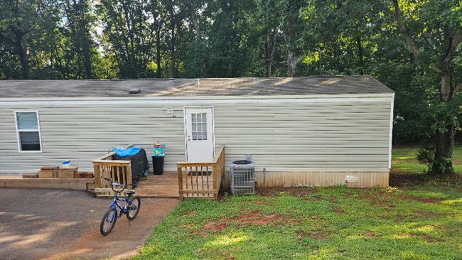 property at 1079 Hibiscus Rd