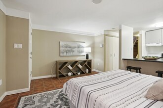 1708 Johnson Ave NW in Washington, DC - Building Photo - Building Photo