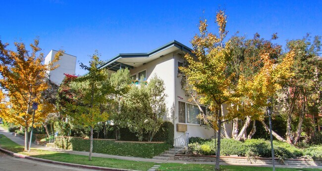 property at 1975 S Beverly Glen Blvd